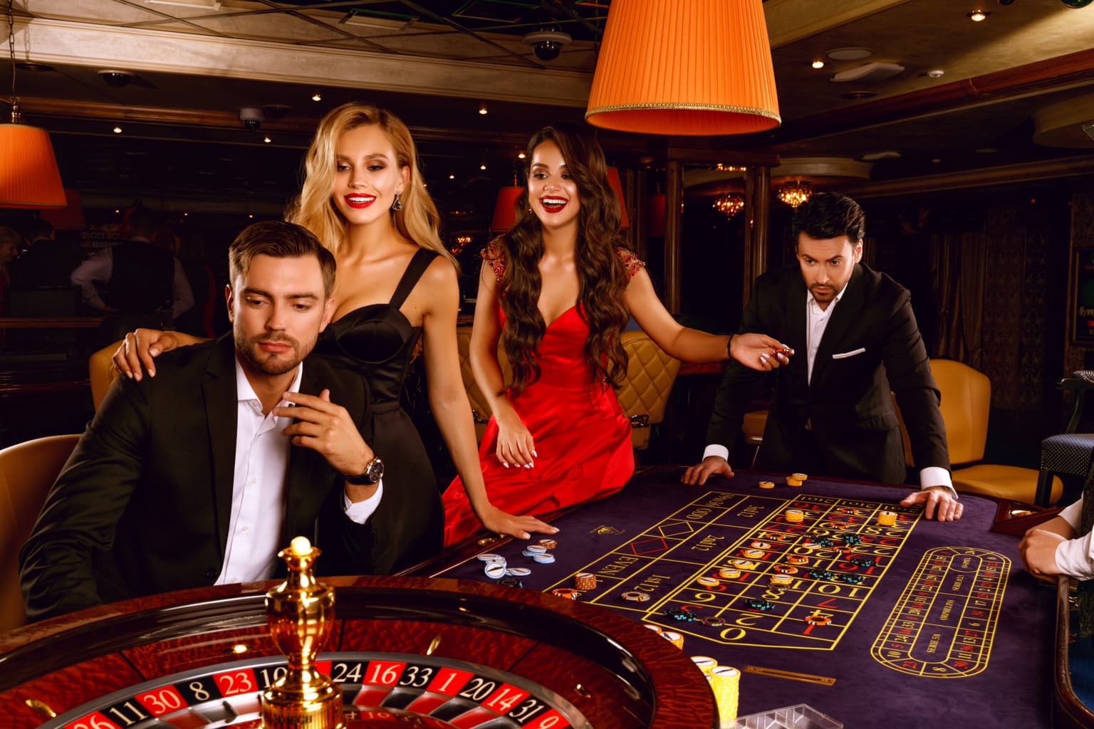 Онлайн казино: слоты, игровые автоматы, рулетка, покер, азартные игры, как играть и выигрывать, стоит ли рисковать играть на все деньги?