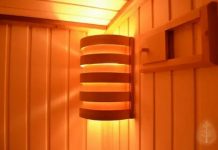 Абажур в баню из дерева