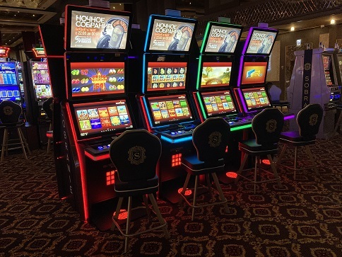 Игровые автоматы и настольные игры в онлайн-казино