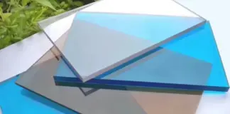 Монолитный поликарбонат: плюсы, свойства и области применения