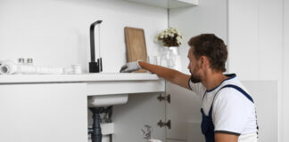 Профессиональная механическая прочистка труб: когда она необходима