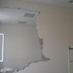 Демонтаж стены квартиры